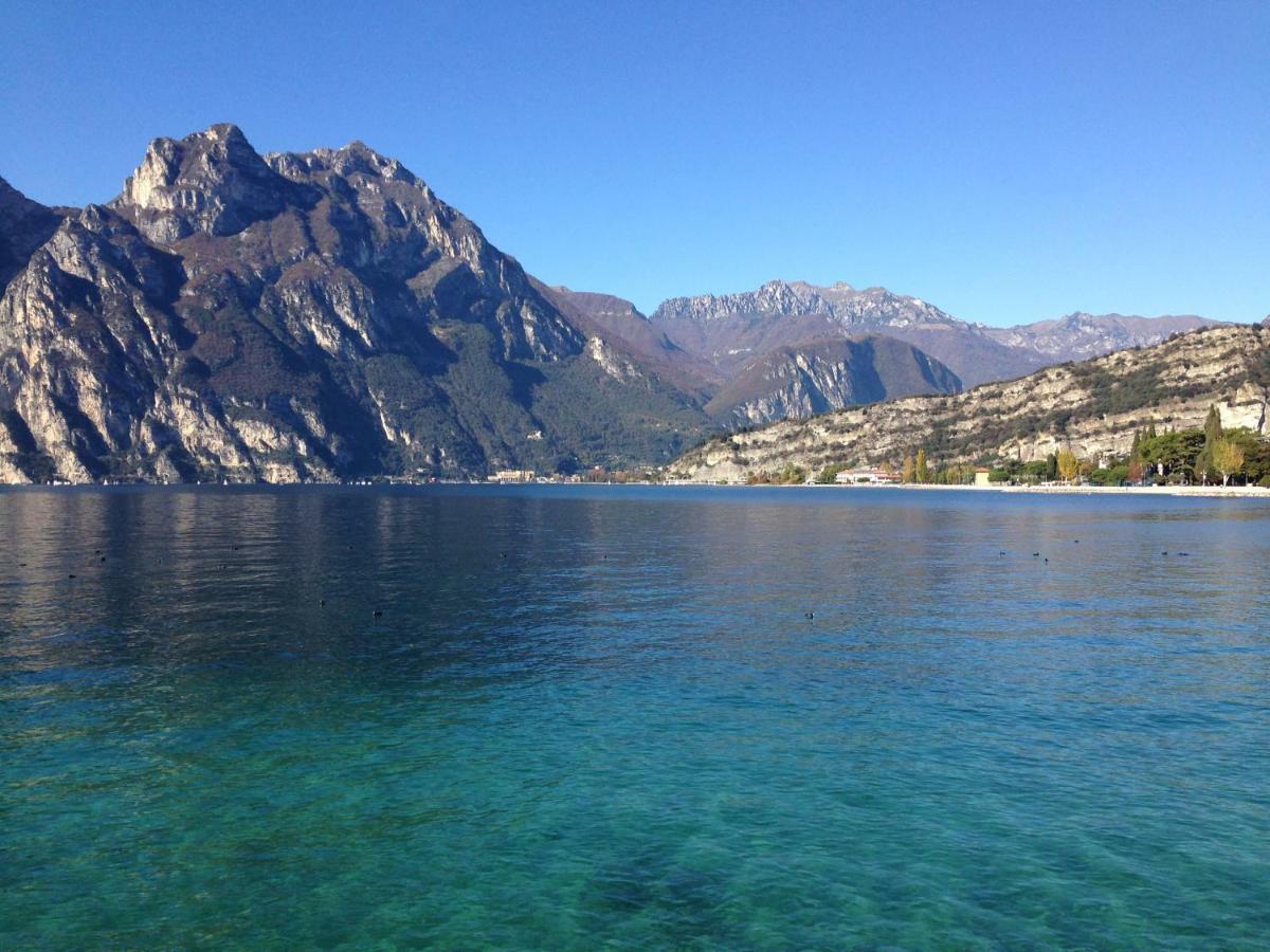 Casa Chiara Appartement Riva del Garda Buitenkant foto