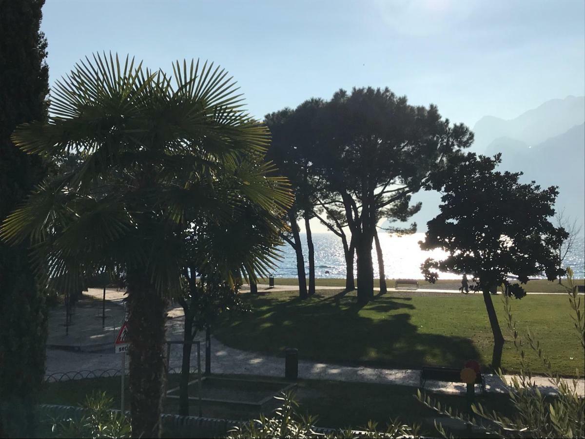 Casa Chiara Appartement Riva del Garda Buitenkant foto