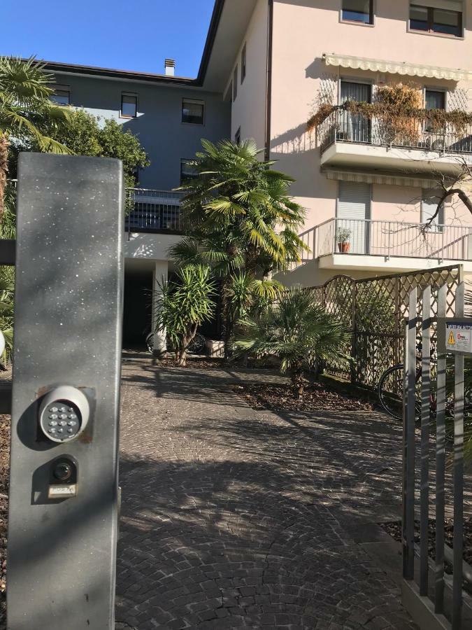 Casa Chiara Appartement Riva del Garda Buitenkant foto
